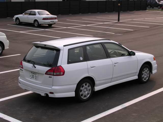  2001  Nissan Wingroad    